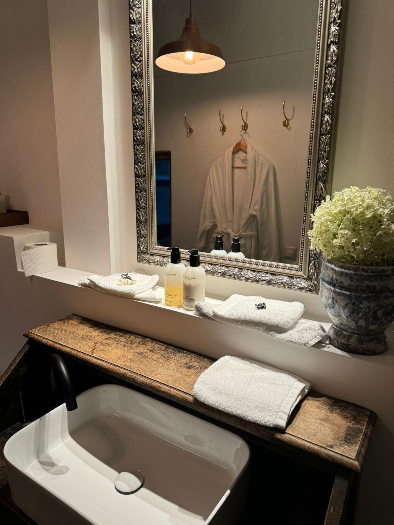 Amadeus Restaurant & Boutique Hotel ليمبورخ المظهر الخارجي الصورة